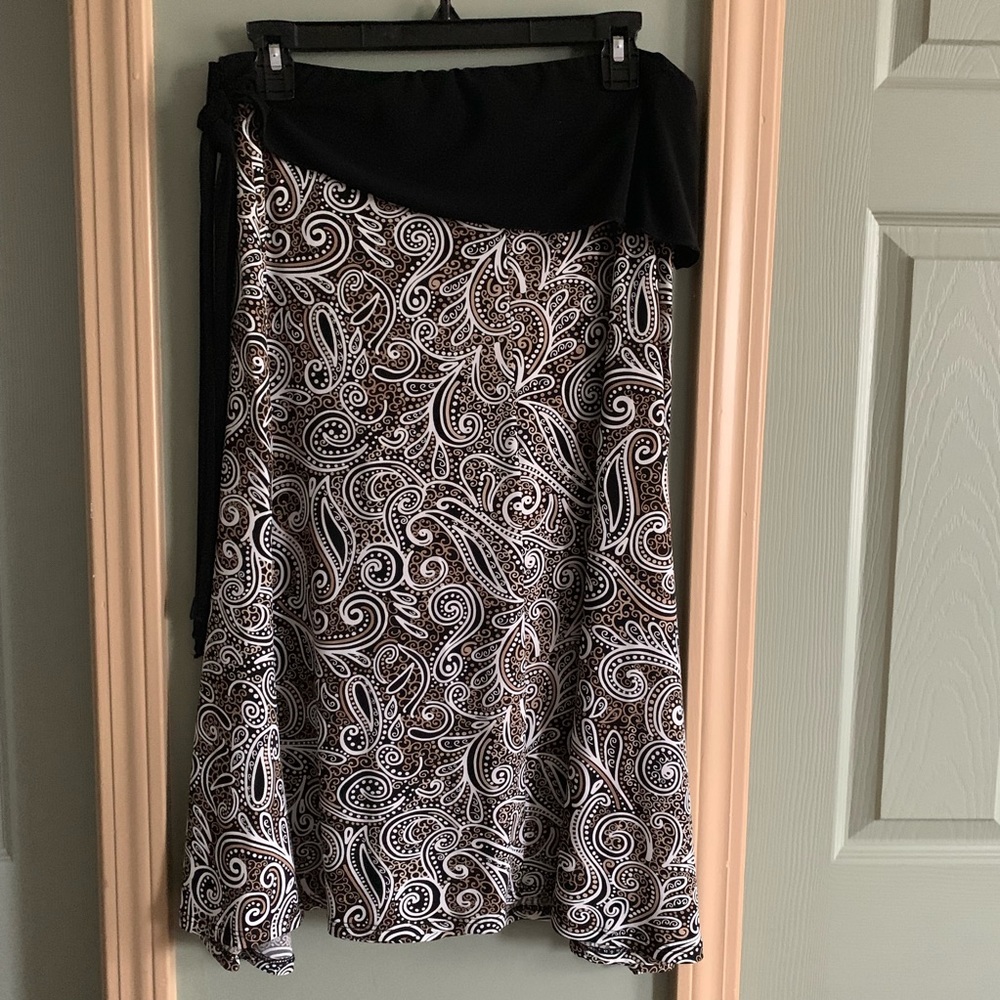 Susan Lawrence skirt size large